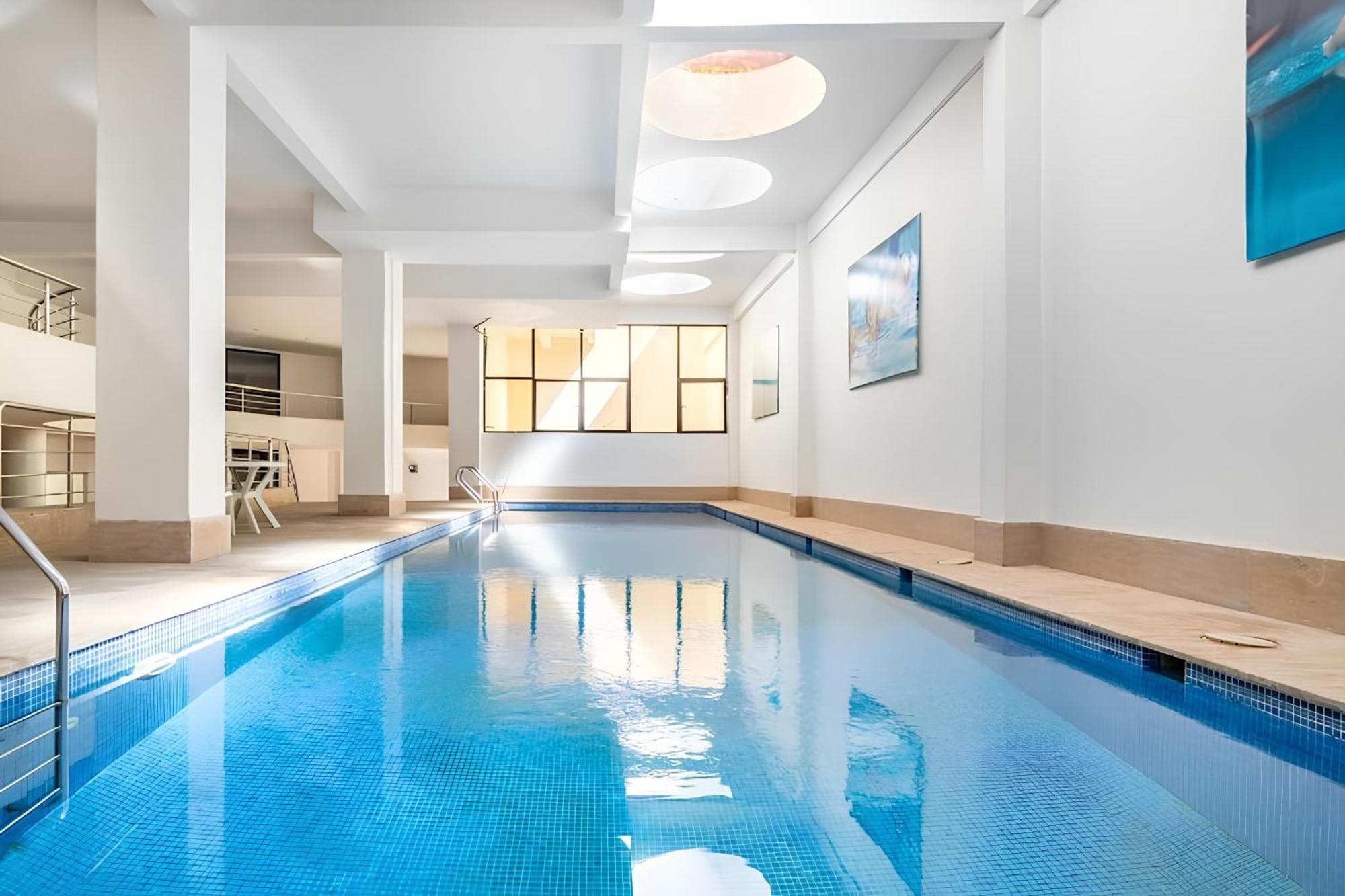 C-Appartement De Luxe Plein Centre De Gueliz Avec Piscine Parking Wifi Netflix Marrakesh Eksteriør bilde